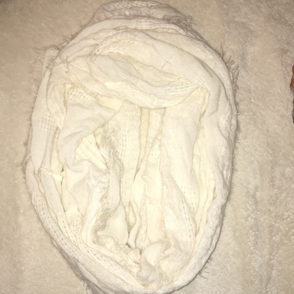 White fringe wrap scarf